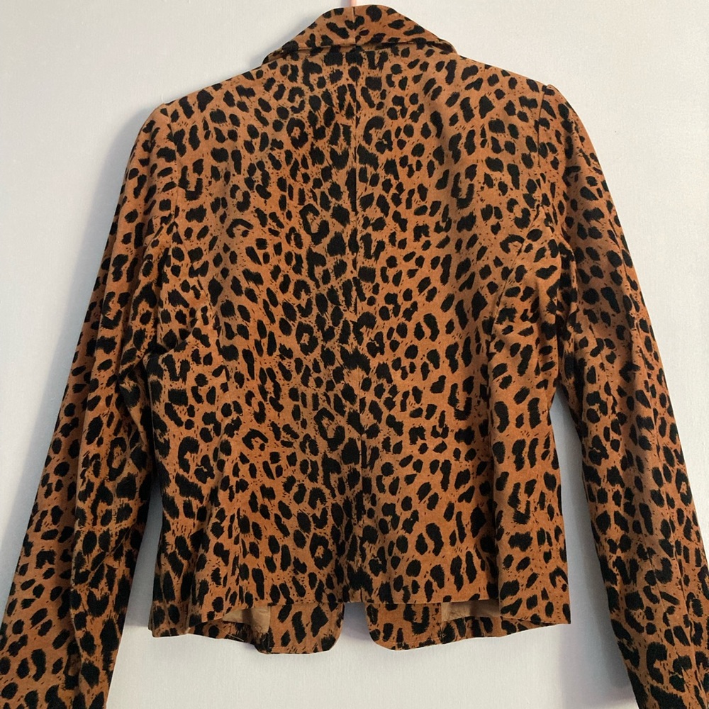 PETER NYGARD Leopard Print Blazer Rhinestone Closure Size 8 Animal Print Jacket - Picture 3 of 11